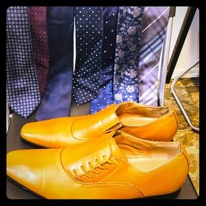 Big and tall men's dress clothes